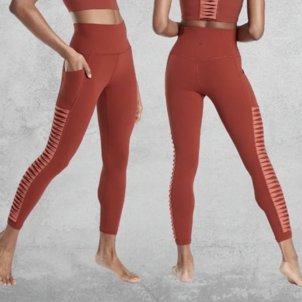 ✰ orange athleta salutation 7/8 cropped tight in powervita ✰